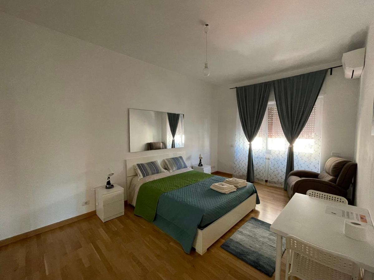 Locazione Turistica Paolucci Hotel Рим Екстериор снимка